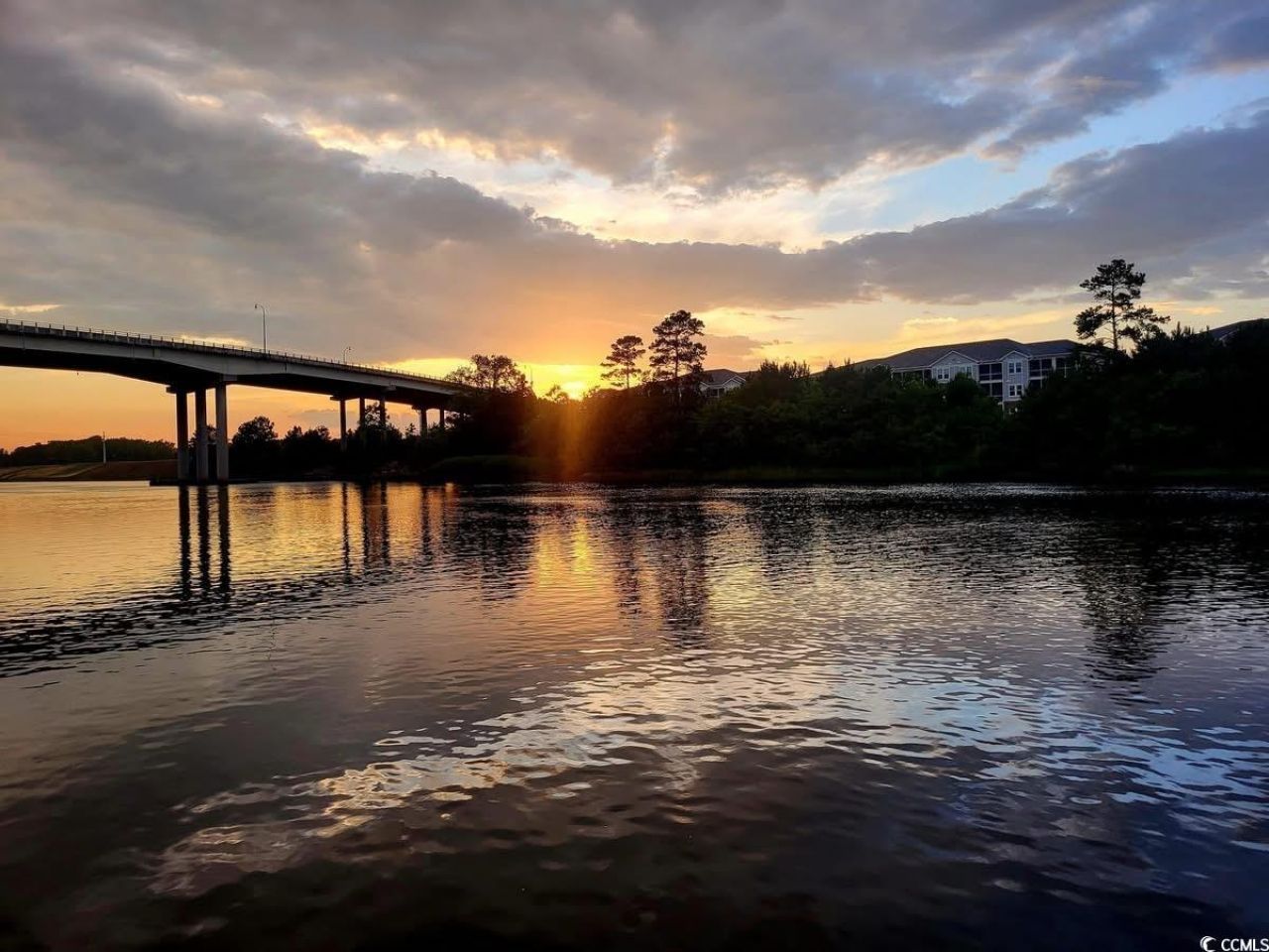 1527 Gardenia Ave. Photo 37