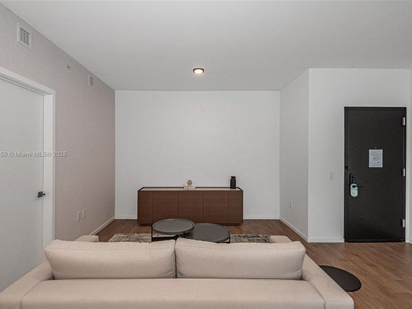 398 NE 5th St, Unit 3717, Miami, FL 33132