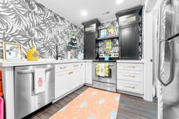 9755 Leyland Dr. photo 4