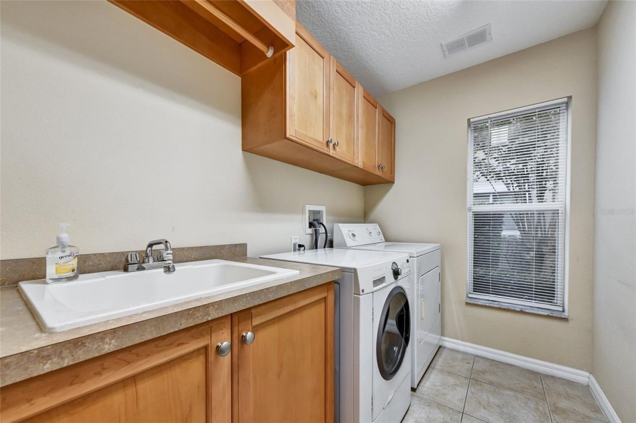 1353 El Pardo Drive, Trinity, FL 34655 Photo