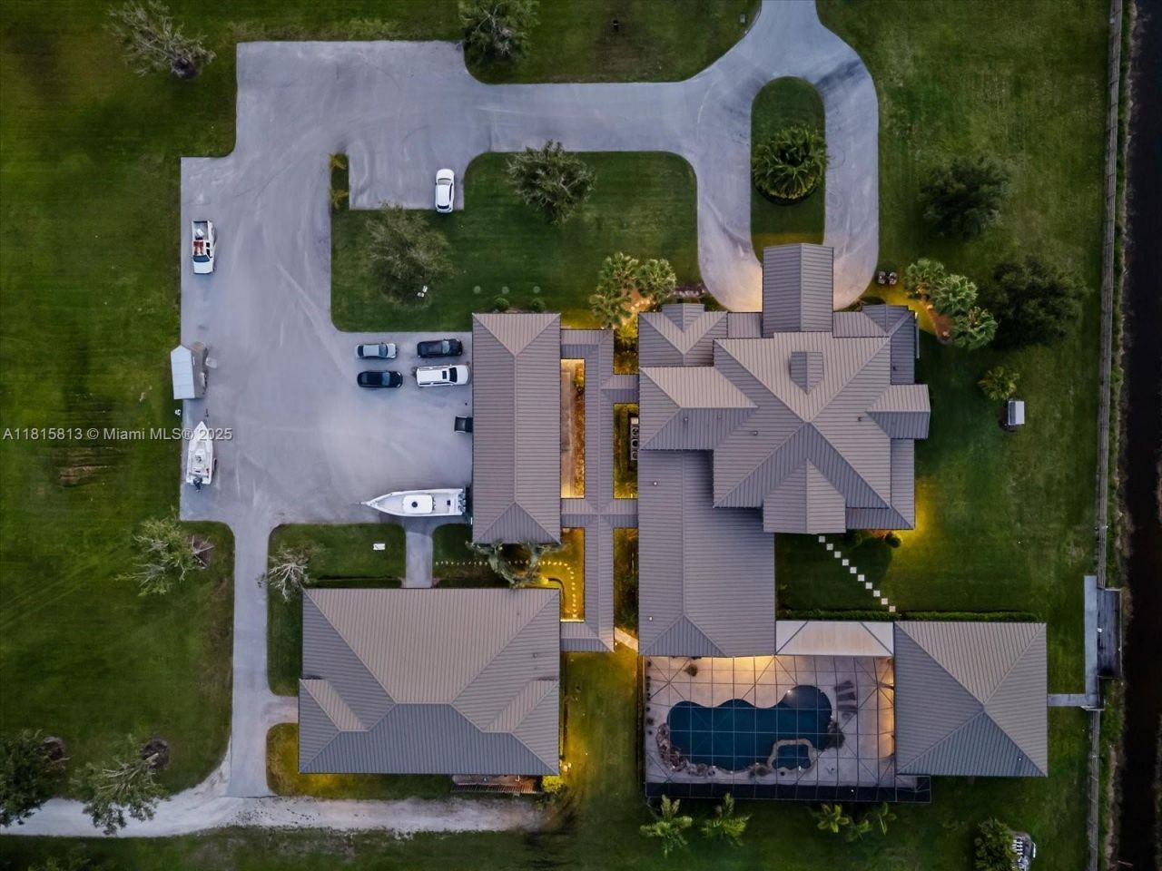 16675 C 24 Canal Rd, Port Saint Lucie, FL 34987 Photo