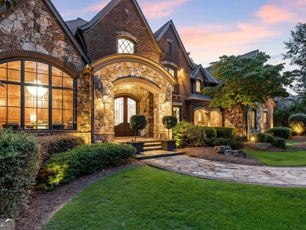 4874 Kettle River Point, Suwanee, GA 30024