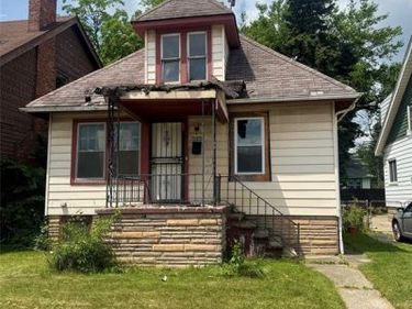 12325 Wisconsin Street, Detroit, MI 48204