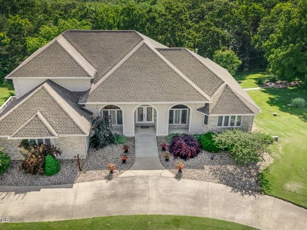 121 HIGHLAND WAYE, Jefferson City, MO 65101