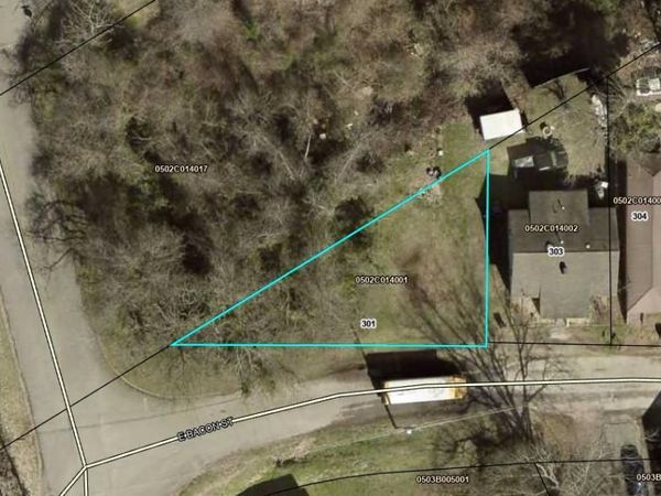 301 E Bacon Street, Lagrange, GA 30240