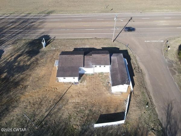 600 US Highway 64, Adamsville, TN 38310