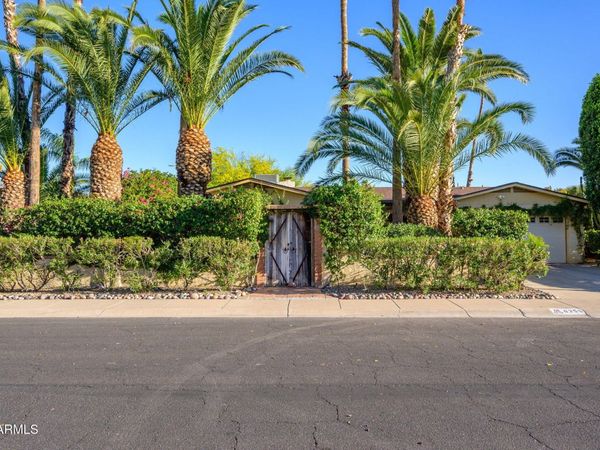 6255 E CROCUS Drive, Scottsdale, AZ 85254