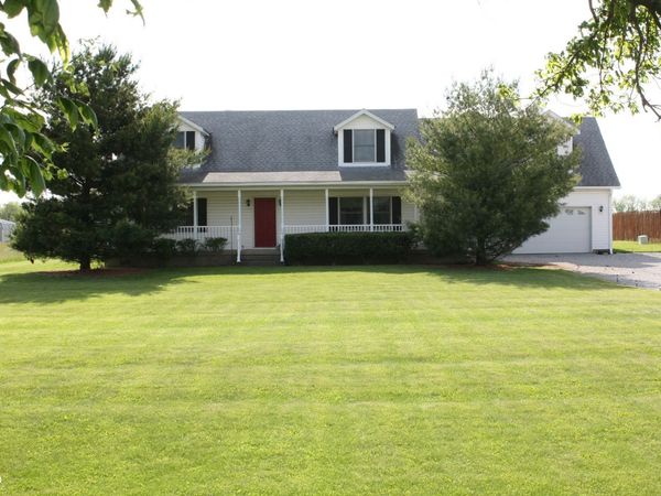 6052 N Deckshire Lane, Shirley, IN 47384