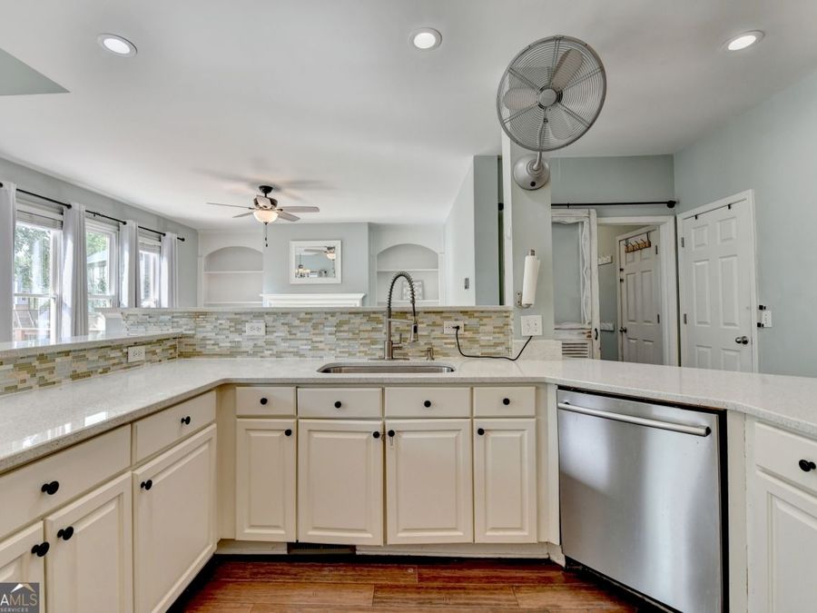 Property Image 29