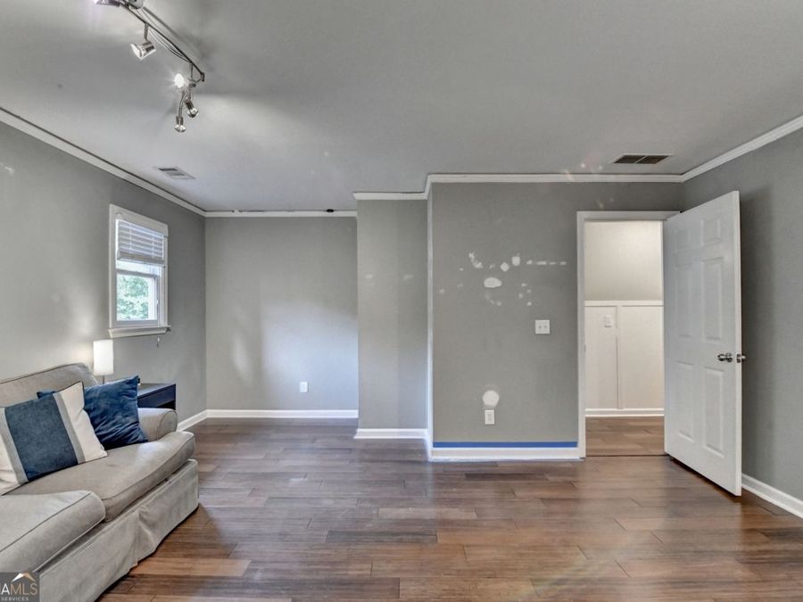 Property Image 76