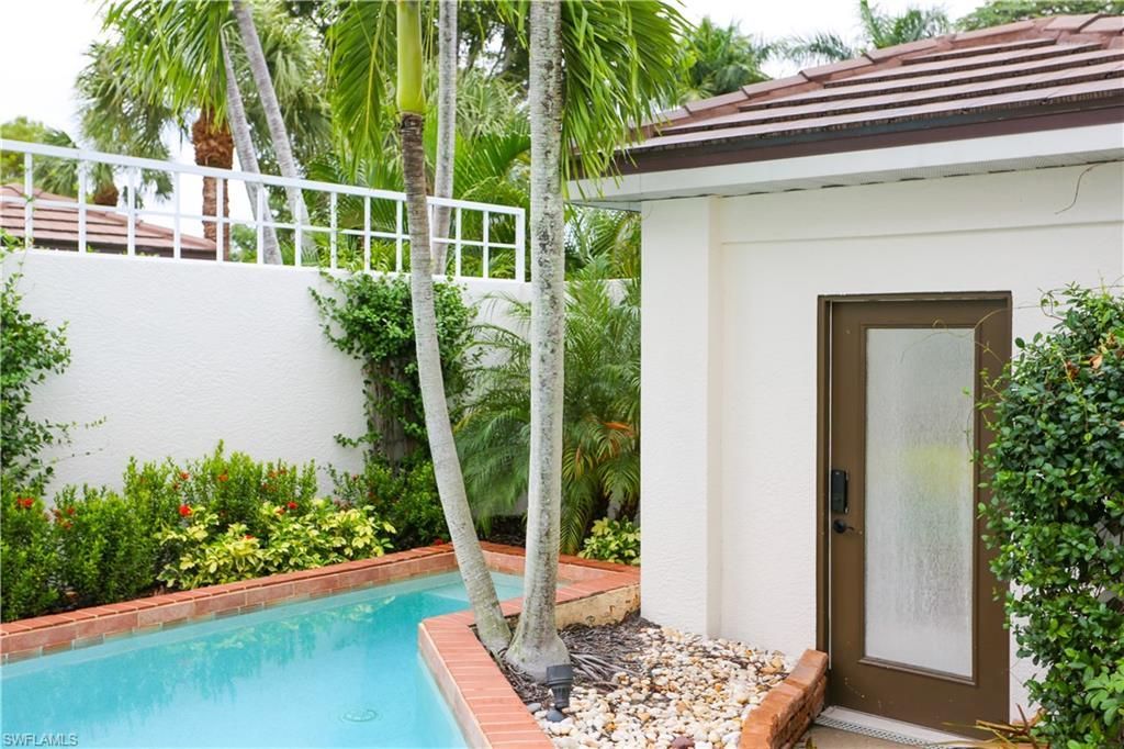 1136 6th St S, Unit 5, Naples, FL 34102 Photo