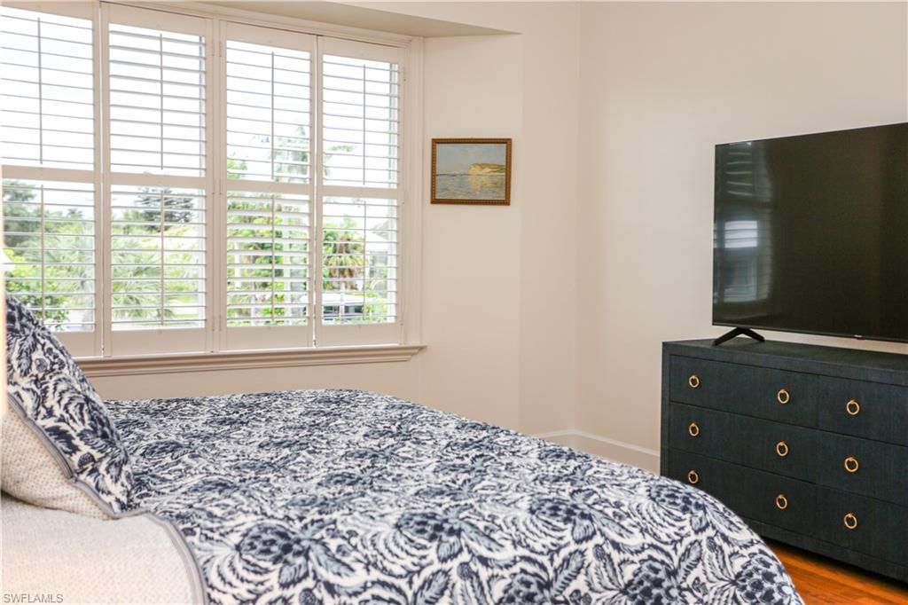 1136 6th St S, Unit 5, Naples, FL 34102 Photo