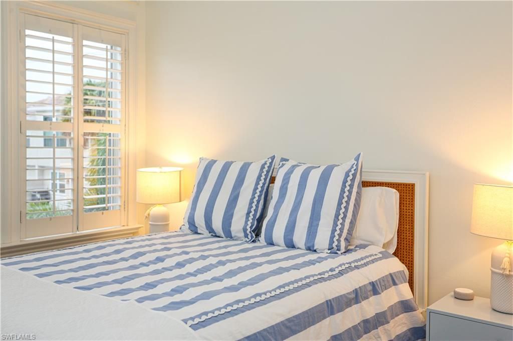 1136 6th St S, Unit 5, Naples, FL 34102 Photo