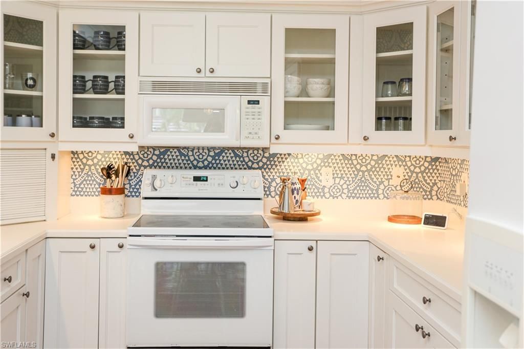 1136 6th St S, Unit 5, Naples, FL 34102 Photo