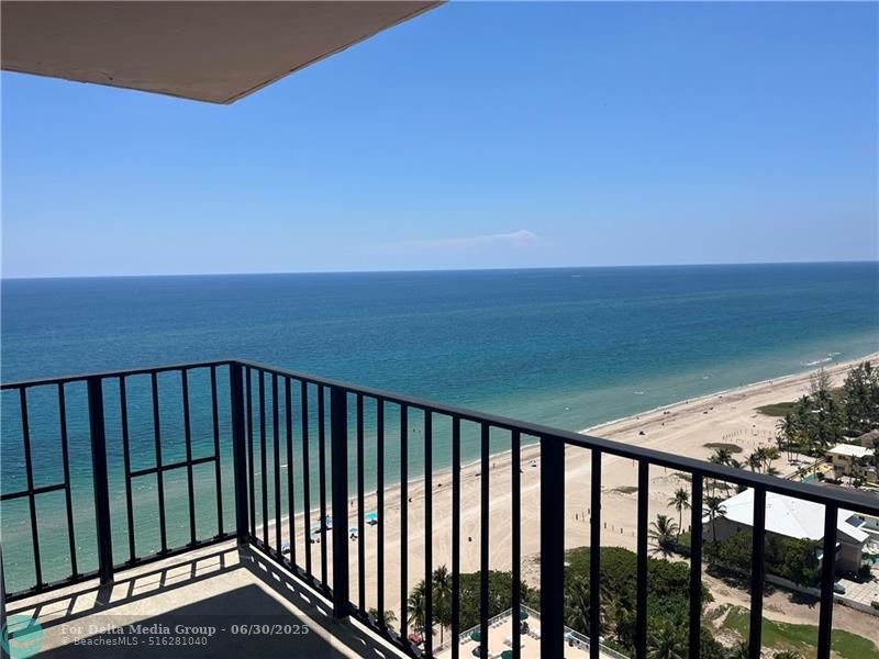 101 Briny Avenue, Unit 2402, Pompano Beach, FL 33062 Photo
