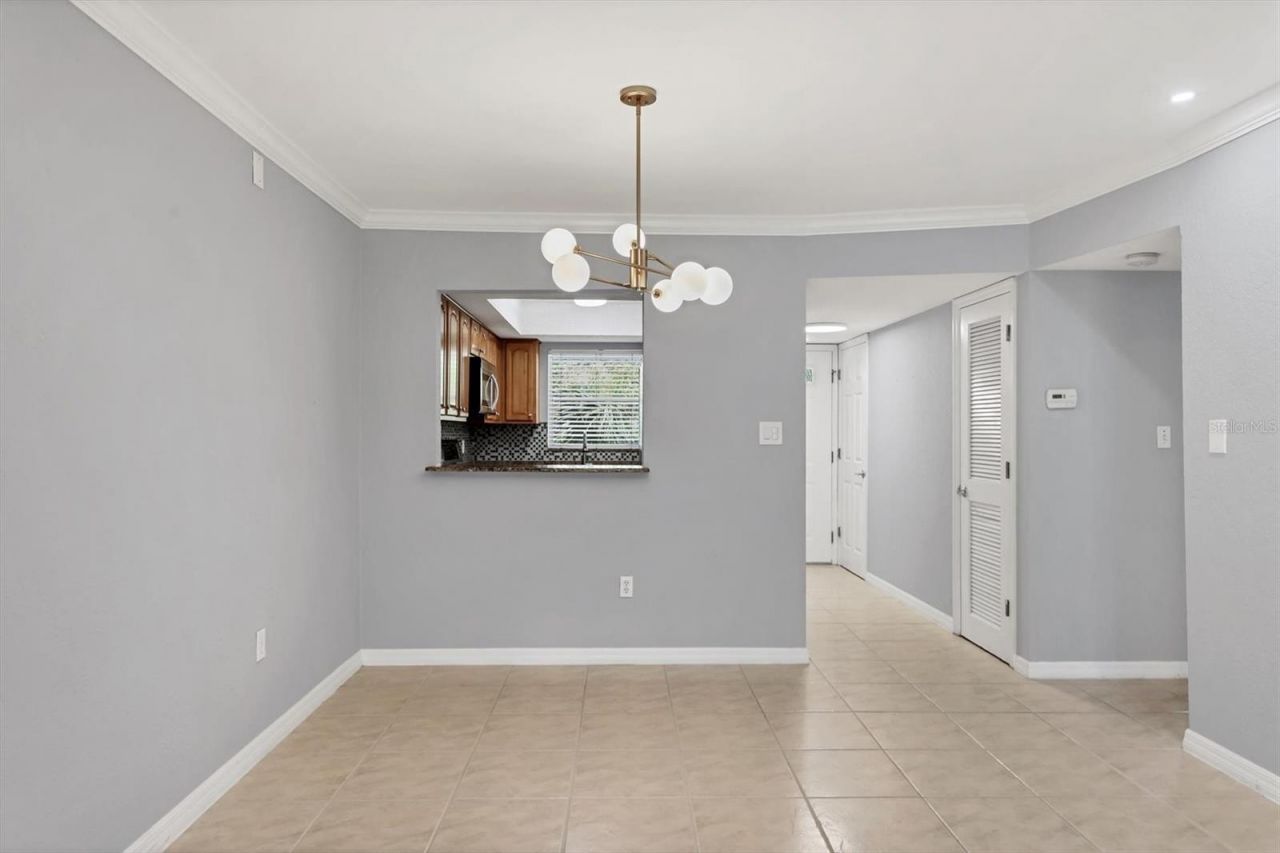 924 La Costa Circle, Unit 4, Sarasota, FL 34237 Photo