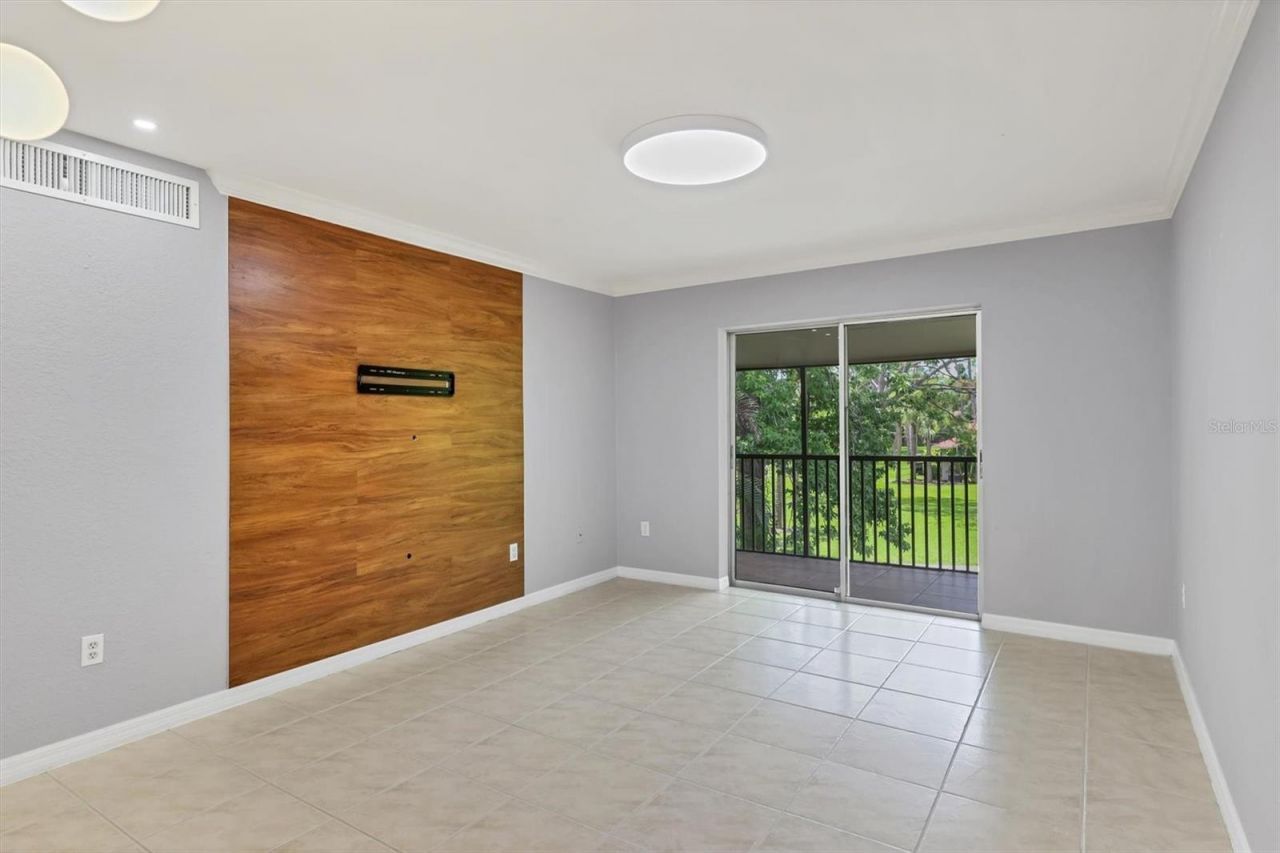 924 La Costa Circle, Unit 4, Sarasota, FL 34237 Photo