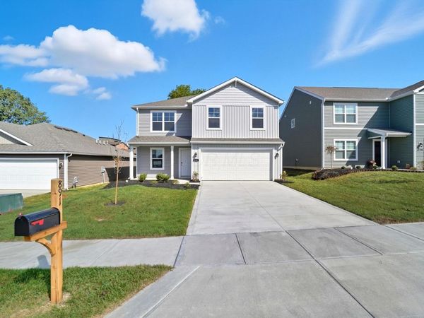 891 Sherwood Loop, Bellefontaine, OH 43311