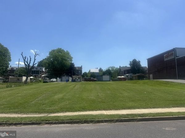 792 SPRUCE STREET, POTTSTOWN, PA 19464