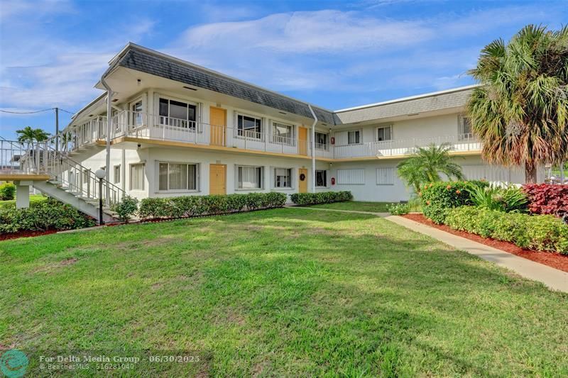 3322 Cynthia Ln, Unit 112, Lake Worth Beach, FL 33461 Photo