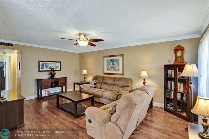 3322 Cynthia Ln, Unit 112, Lake Worth Beach, FL 33461 Photo