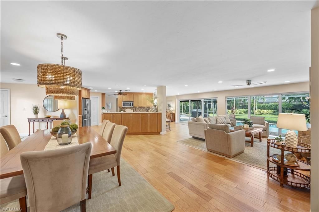 675 Harbour Dr, Naples, FL 34103 Photo