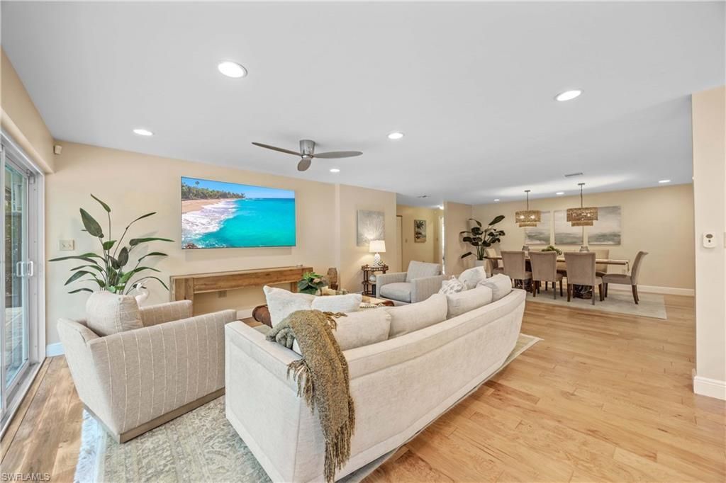675 Harbour Dr, Naples, FL 34103 Photo