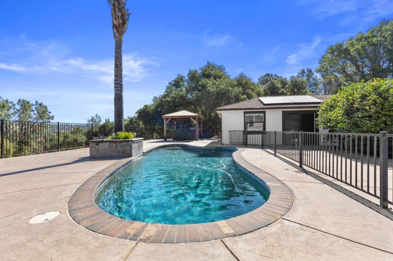 20160 Latrobe Rd, Plymouth, CA 95669 Photo