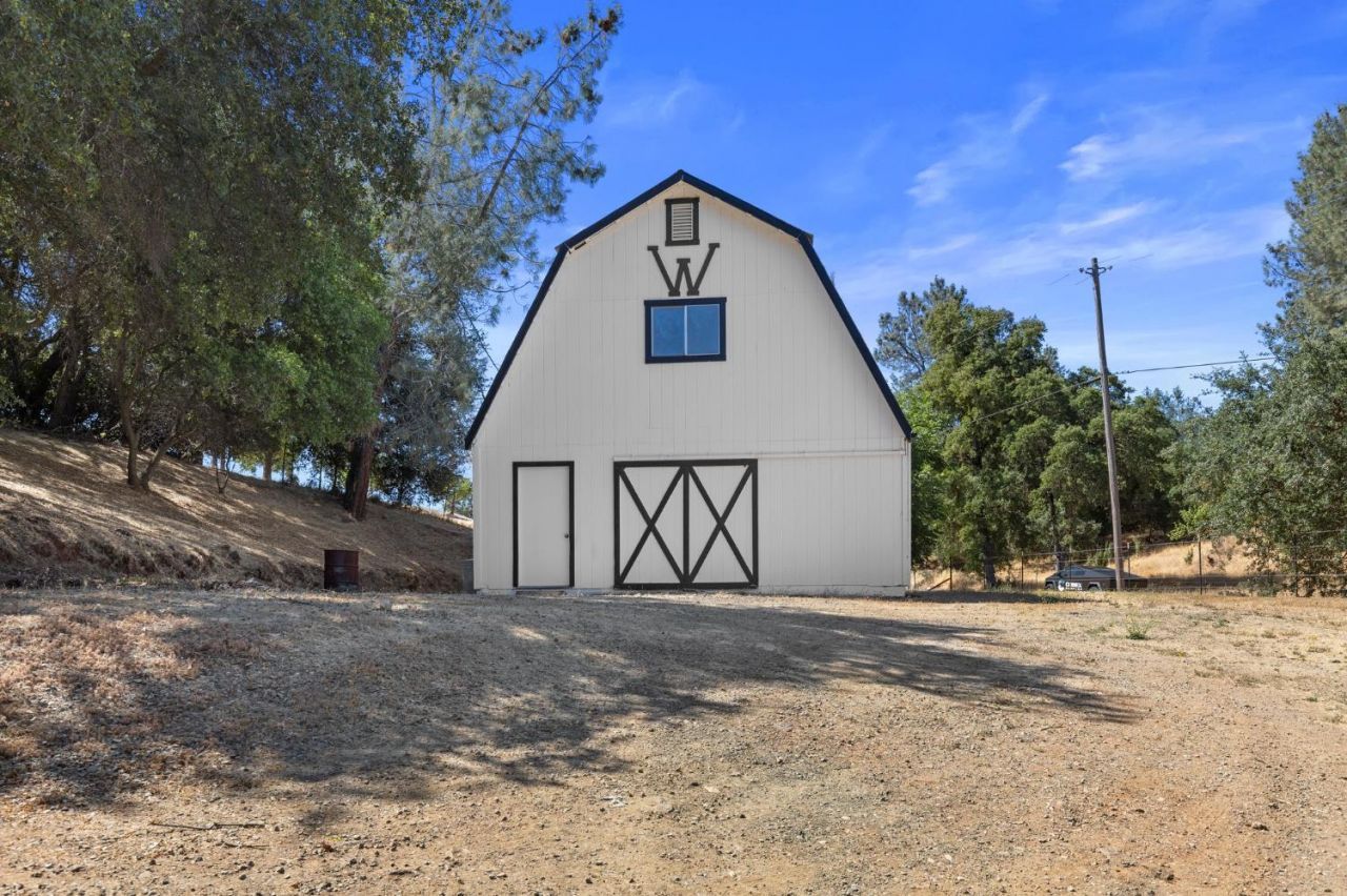 20160 Latrobe Rd, Plymouth, CA 95669 Photo