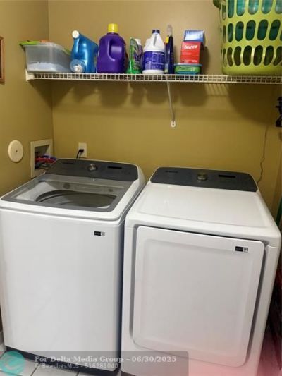 7081 Woodmont Way, Tamarac, FL 33321 Photo