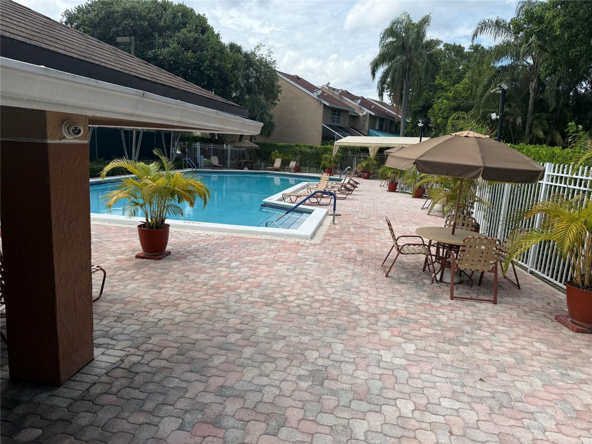 7081 Woodmont Way, Tamarac, FL 33321 Photo