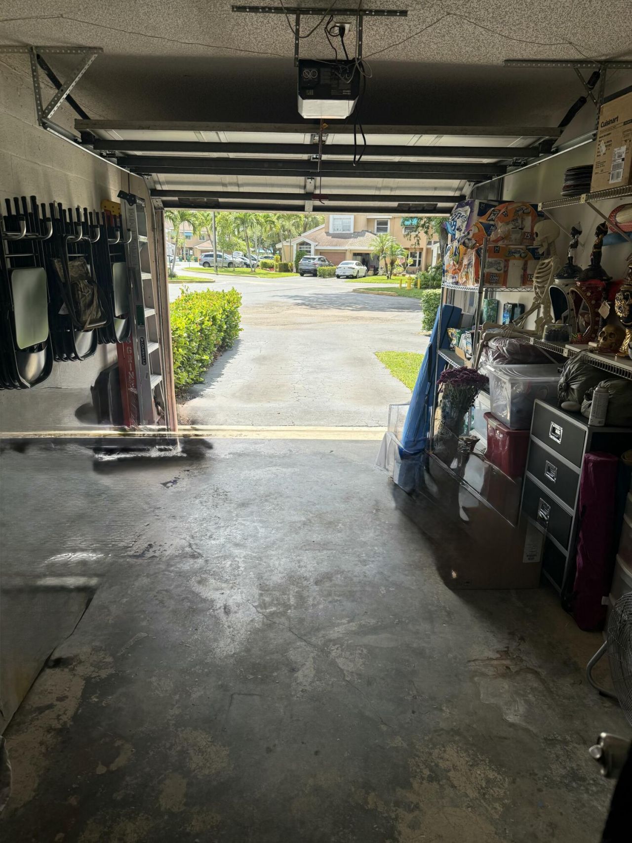 7081 Woodmont Way, Tamarac, FL 33321 Photo