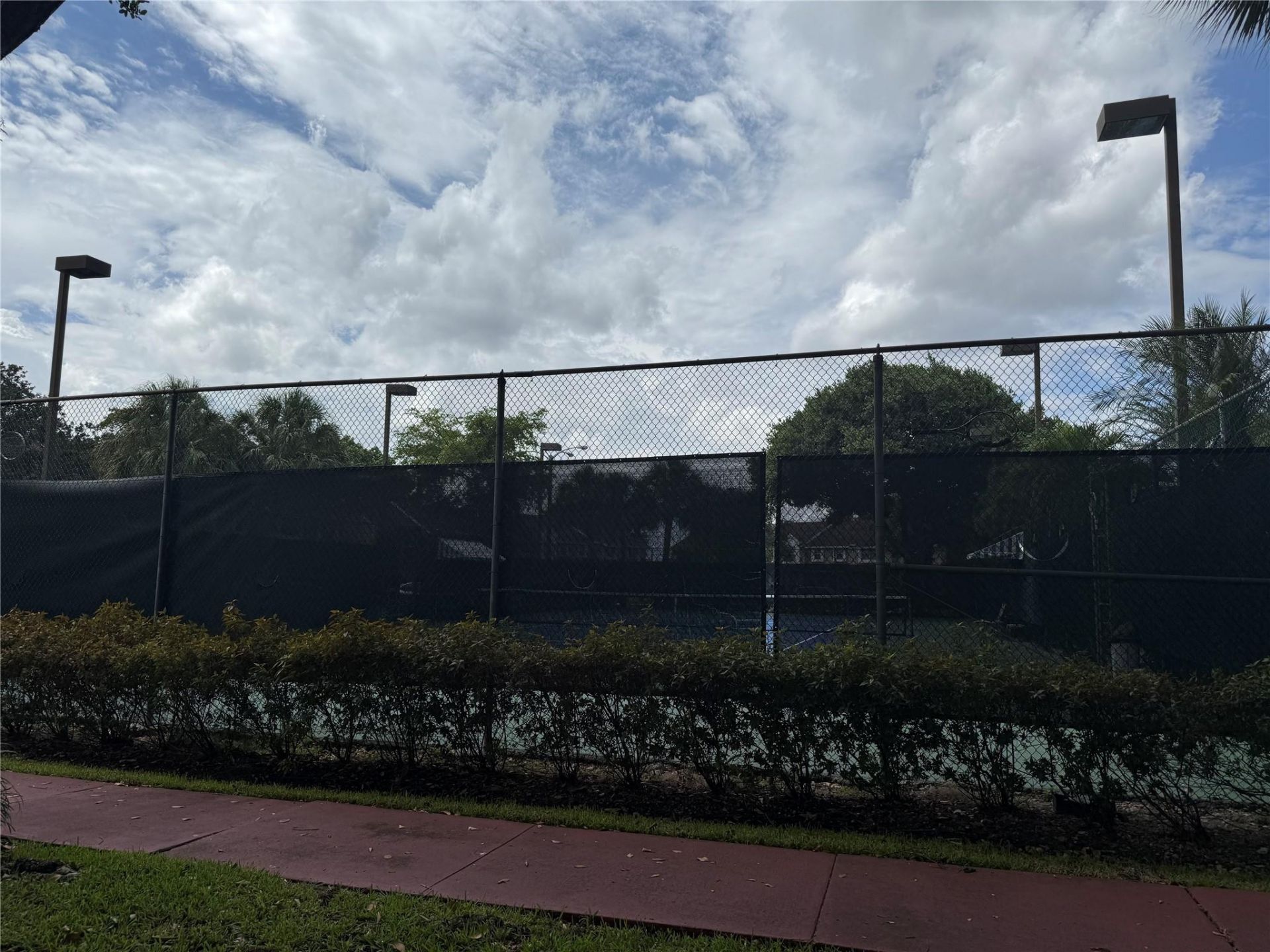 7081 Woodmont Way, Tamarac, FL 33321 Photo
