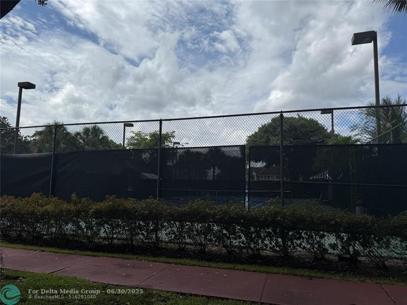 7081 Woodmont Way, Tamarac, FL 33321 Photo