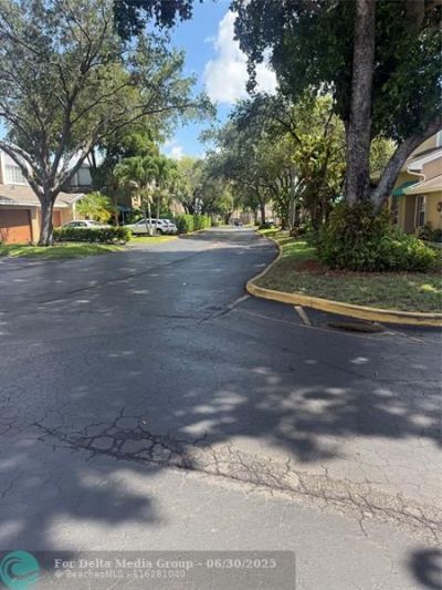 7081 Woodmont Way, Tamarac, FL 33321 Photo