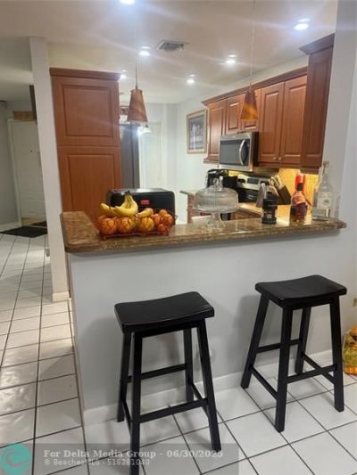 7081 Woodmont Way, Tamarac, FL 33321 Photo