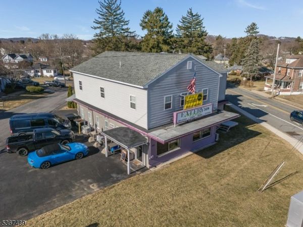 615 3rd Ave, Alpha, NJ 08865