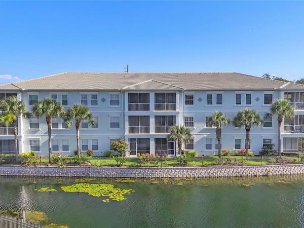 700 GARDENS EDGE DRIVE, Unit 722, VENICE, FL 34285