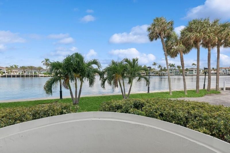 2200 S Ocean Boulevard, Unit 102, Delray Beach, FL 33483 Photo