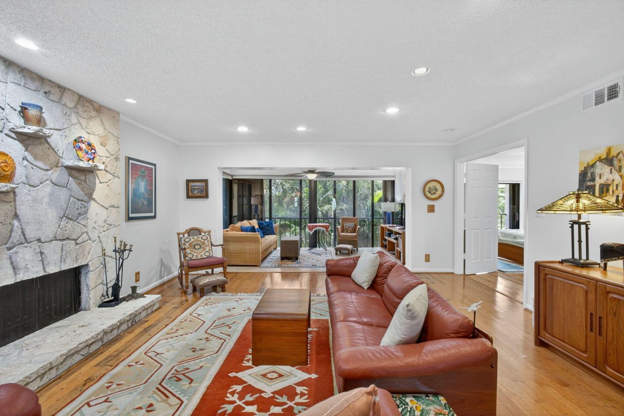 704 Clubhouse Circle, Jupiter, FL 33477 Photo