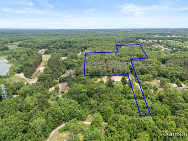 13625 Krauskopf Road NE, Sparta, MI 49345