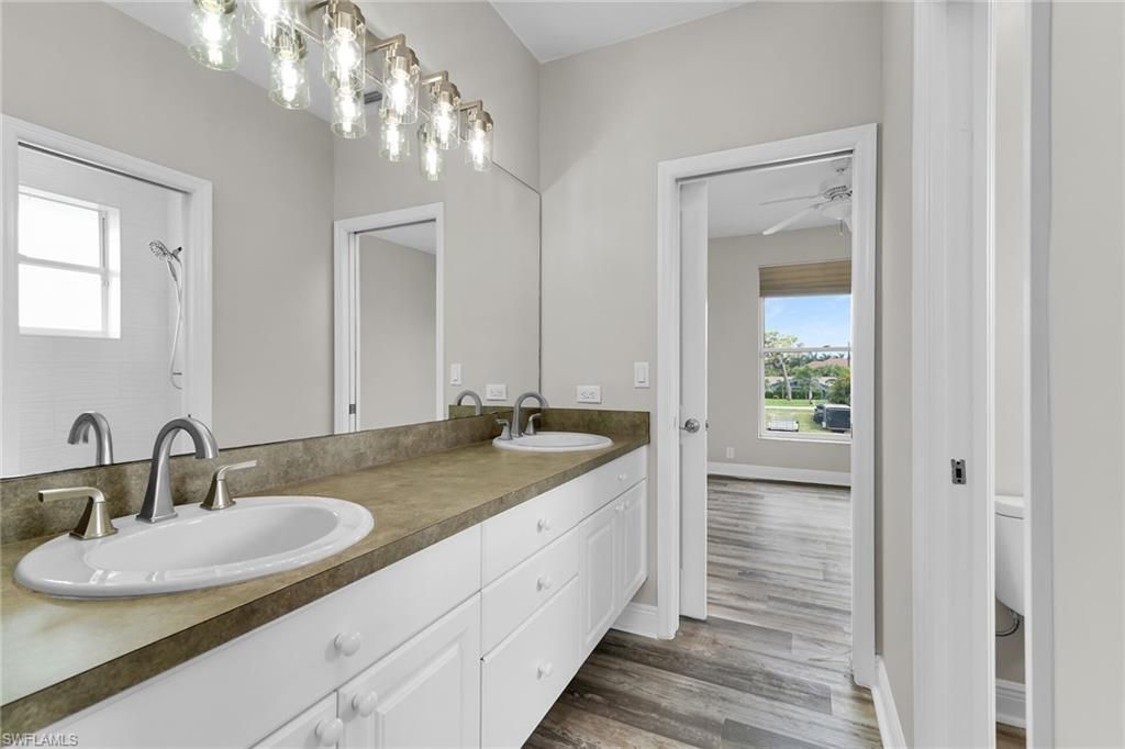 4975 Mederia Ln, Estero, FL 33928 Photo