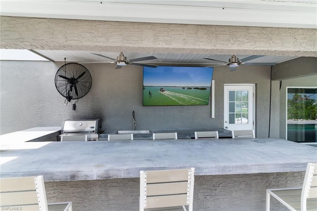 4975 Mederia Ln, Estero, FL 33928 Photo