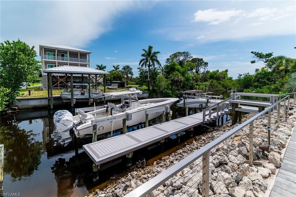 4975 Mederia Ln, Estero, FL 33928 Photo