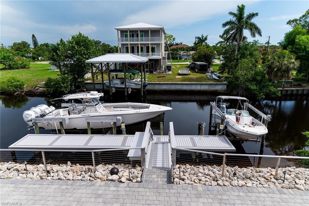 4975 Mederia Ln, Estero, FL 33928 Photo