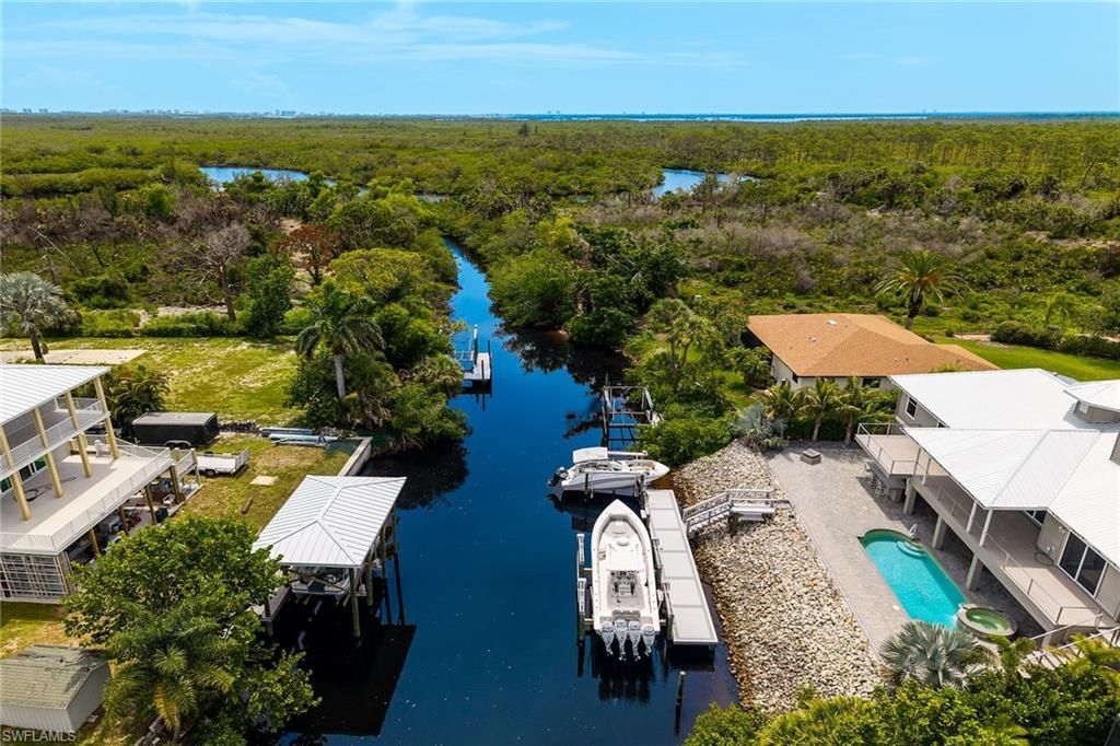 4975 Mederia Ln, Estero, FL 33928 Photo