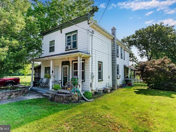 121 SPRUCE STREET, CARLISLE, PA 17013