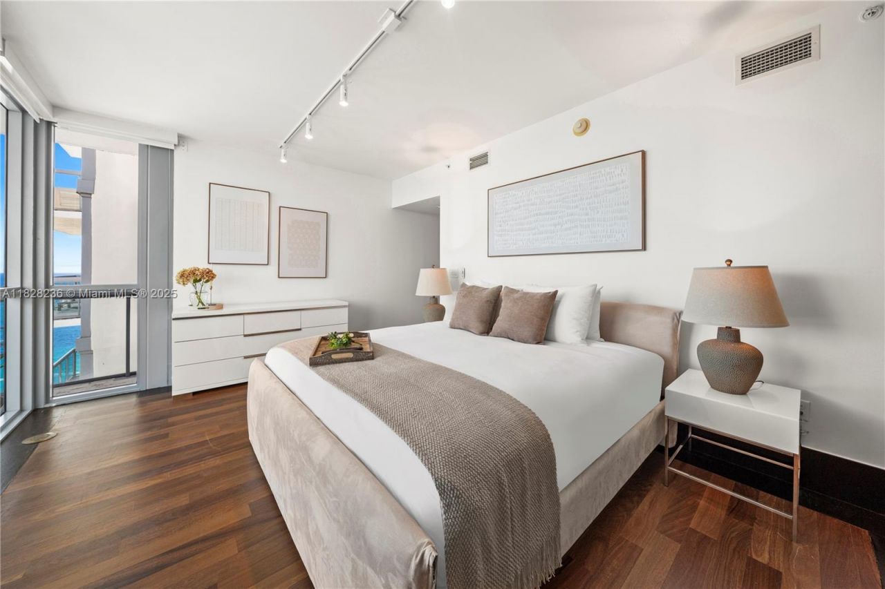 101 20th St, Unit 3803, Miami Beach, FL 33139 Photo