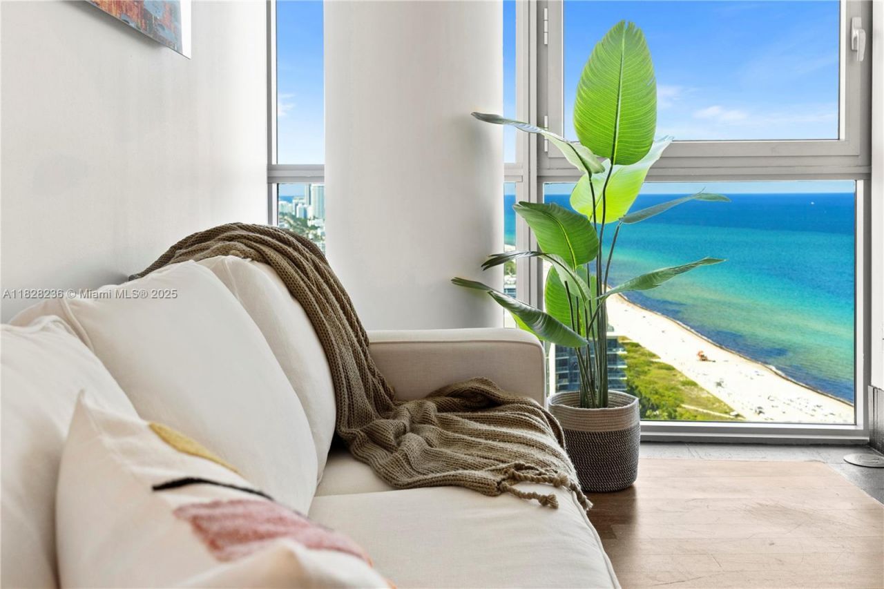 101 20th St, Unit 3803, Miami Beach, FL 33139 Photo