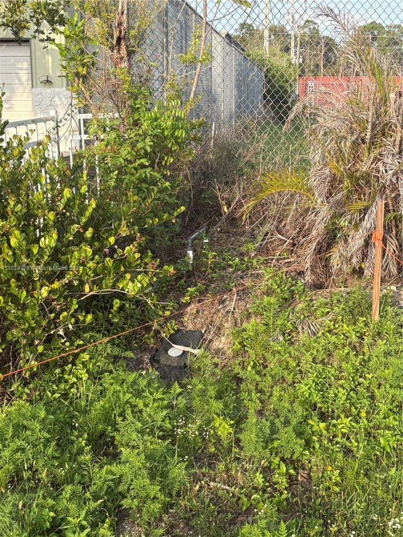 2513 NE 9th Ave, Cape Coral, FL 33909 Photo